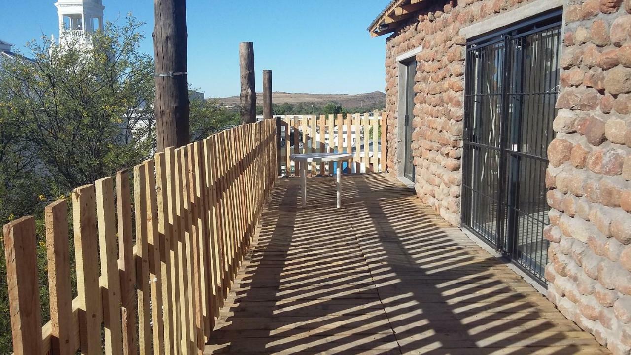 Karoo-Koppie Hotel Colesberg Exterior photo